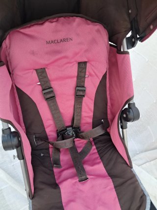 Silla de paseo Maclaren rosa y marrón
