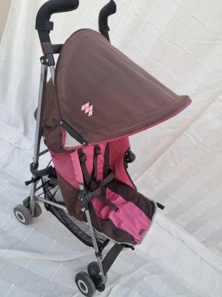 Silla de paseo Maclaren rosa y marrón