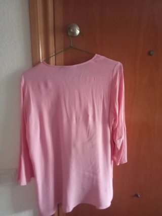 Blusa Bonita rosa con cordones