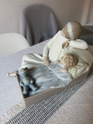 Figura Nao Lladró Madre e Hija