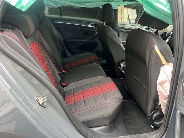 Volkswagen Golf TCR 290 CV