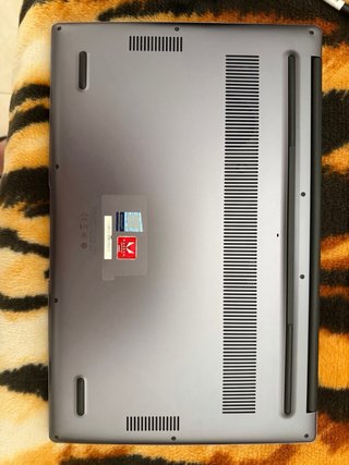 Portatile Huawei con Ryzen 7 e SSD 477 GB