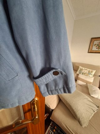 Chaqueta de entretiempo azul y rosa