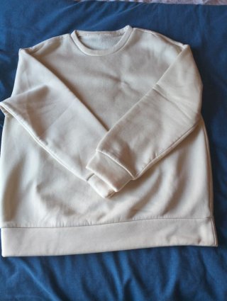 Sudadera  SIN capuchaEverything Will Be Okay Beige