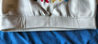 Sudadera  SIN capuchaEverything Will Be Okay Beige