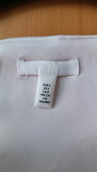 Lote 2 blusas tallas S a 2€ cada una