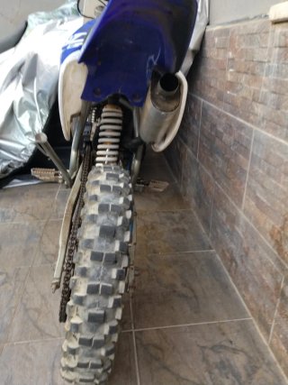 Yamaha Motocross Azul y Blanca