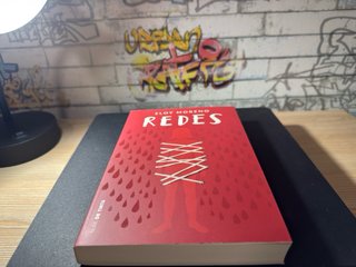Estuche Invisible: Redes / Invisible: Nets Boxe...