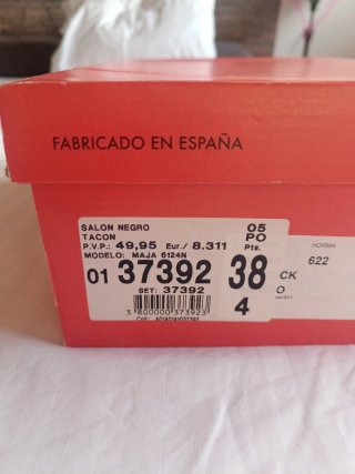 Zapatos de tacón negros