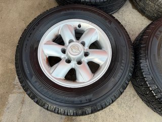 Juego Ruedas Nissan Terrano II 16 235/70/16
