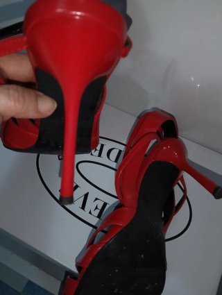 Zapatos tacón Zara rojos talla 37