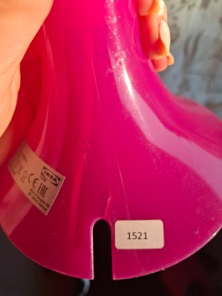 Lampada da tavolo rosa