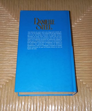 Libro: Álbum de Familia