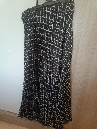 Falda larga plisada Zara Talla L