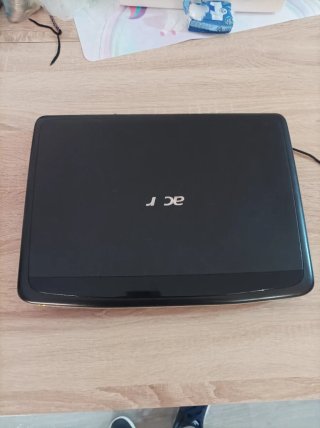 Portátil Acer Aspire 5715Z + funda + cargador