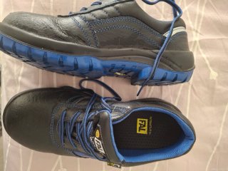 Zapatos de seguridad FAL negros y azules