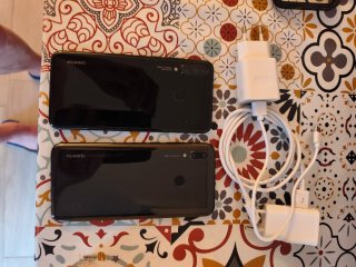 Huawei Negro - 2 Teléfonos + Cargadores + fundas
