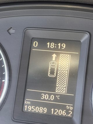 Volkswagen Touran 2.0 TDI 140cv FULL EQUIP