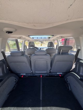 Volkswagen Touran 2.0 TDI 140cv FULL EQUIP