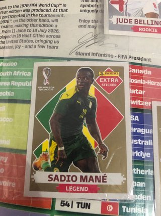 3 Cromos Extra Sticker Mundial 2022