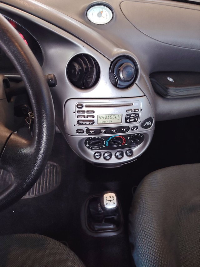 Ford Ka 2000