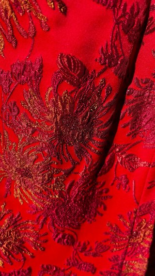 Vestido rojo invitada estilo oriental