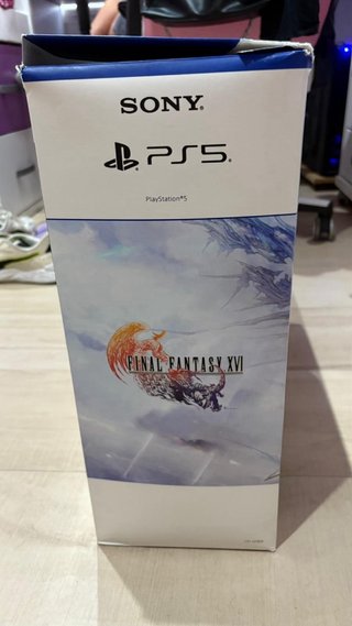 Caja PlayStation 5 Final Fantasy XVI