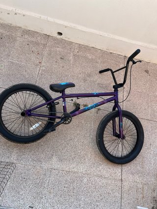 Bicicleta BMX Legion Morada