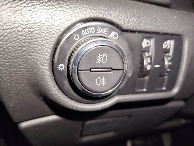 Opel Astra 2012