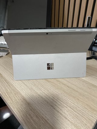 Microsoft Surface Tablet Negra
