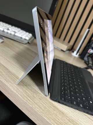 Microsoft Surface Tablet Negra