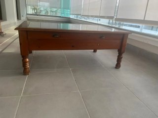 Mesa de centro madera con tapa cristal