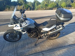 BMW F700GS