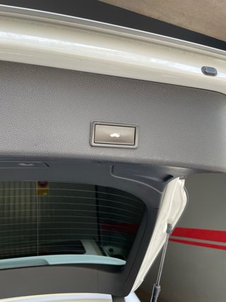Audi S4 Avant LEER