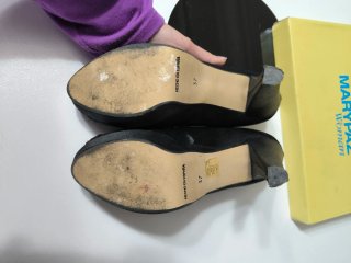 Zapatos tacón Mari Paz negros