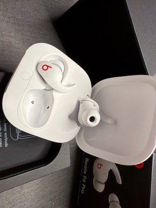 Beats Fit Pro Blancos