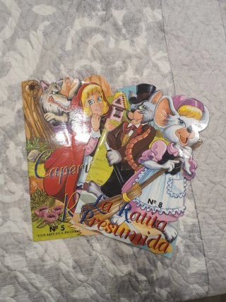 Lote libros y puzzles