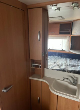Caravana Knaus Sport 450 Fu