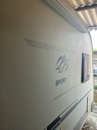 Caravana Knaus Sport 450 Fu