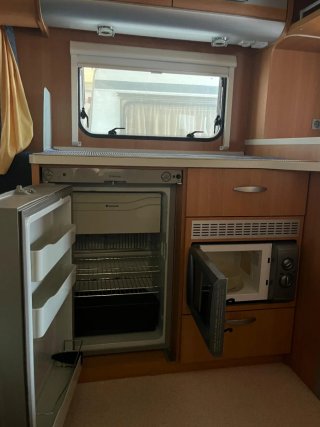 Caravana Knaus Sport 450 Fu