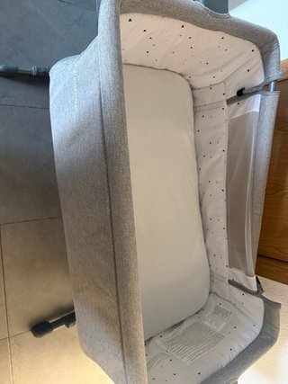 Cuna colecho Kinderkraft gris