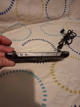 PS Vita Fat PSH 1004 Negra