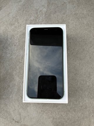 iPhone 11 Verde