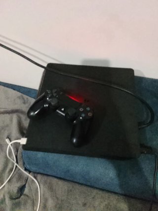 PS4 (PlayStation 4) Negra