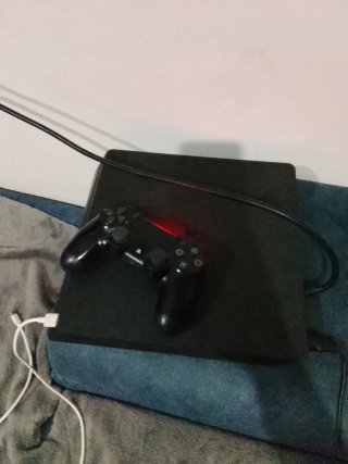 PS4 (PlayStation 4) Negra