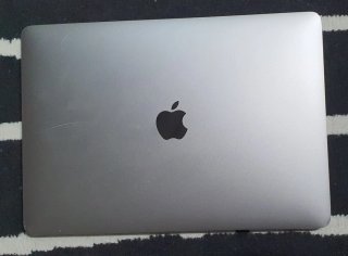 MacBook Pro 13"  2020