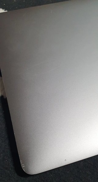 MacBook Pro 13"  2020