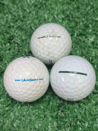 3 Bolas Golf Logos Vintage