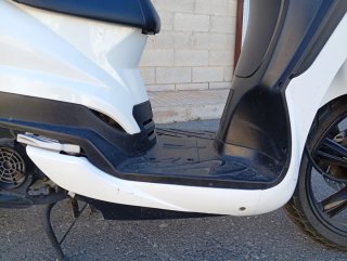Peugeot Tweet 125