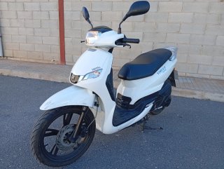 Peugeot Tweet 125